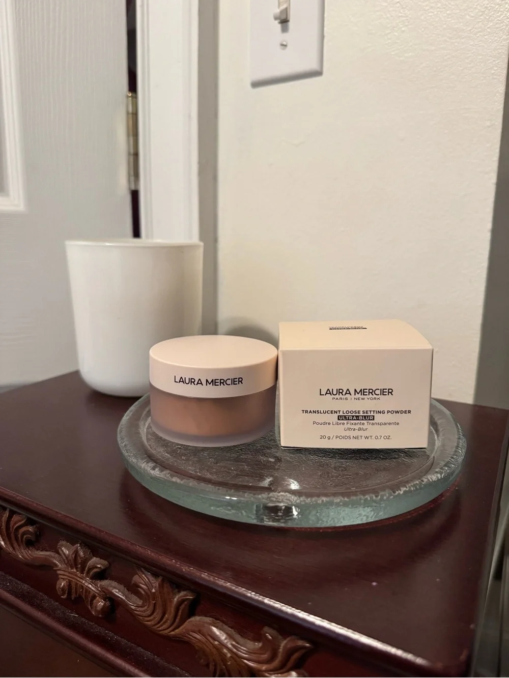 laura mercier loose setting powder - medium deep